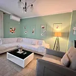 As Apartment *