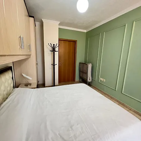 Apartamento As Tirana